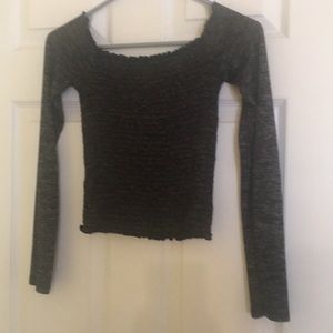 grey off the shoulder hollister top